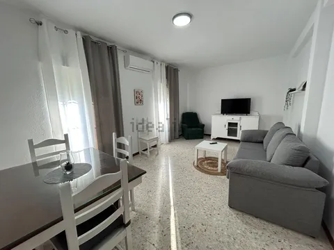 Flat 78 m² in Baeza