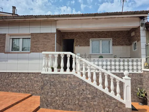 Haus 60 m² in Gijón / Xixón