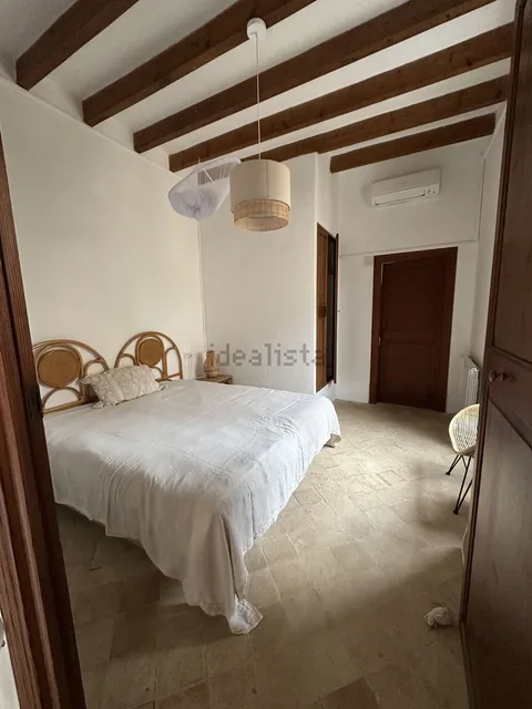 Chambre à louer, Sencelles
