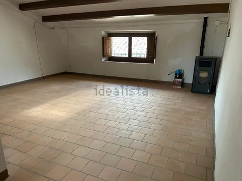 Wohnung 82 m² in Sant Boi de Lluçanès