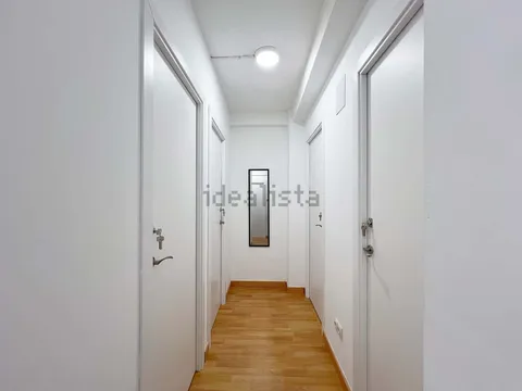 Кімната в оренду, Madrid