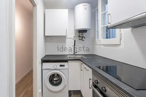 Квартира 100 м² у Барселоні