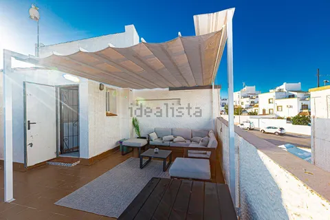 Casa de 83 m² a Oriola