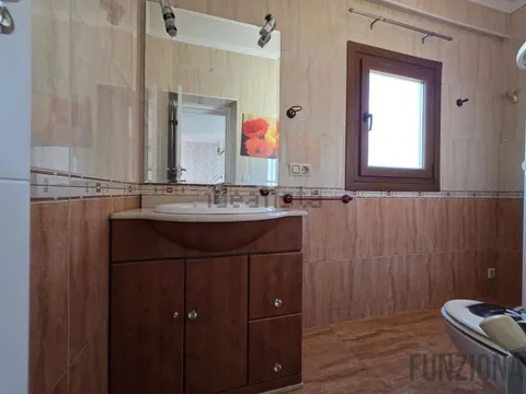 Casa de 200 m² a Ponte Caldelas