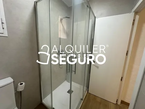 Pis de 80 m² a València