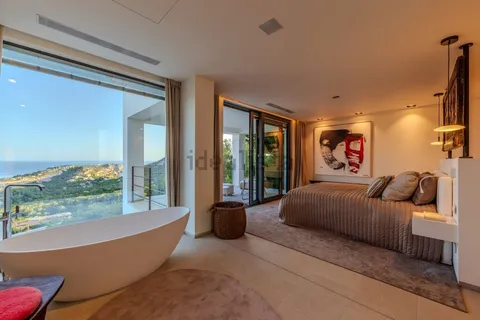 House 482 m² in Andratx