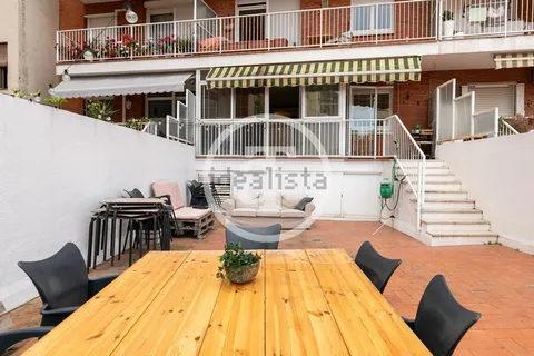 Квартира 90 м² у Барселоні