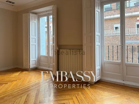 Wohnung 115 m² in Madrid