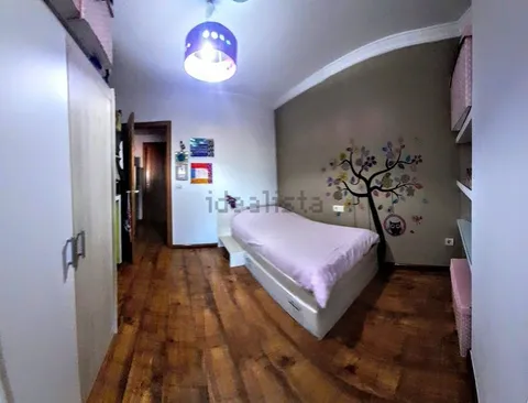 Pis de 85 m² a València