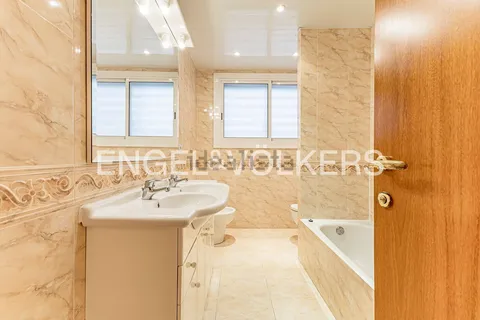 Appartamento 129 m² a Barcelona