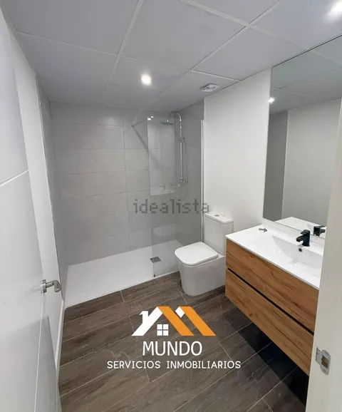 Wohnung 93 m² in Alberic