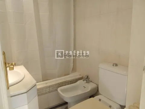 Flat 68 m² in Madrid