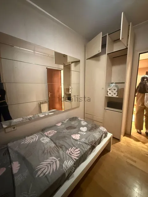 Quarto para alugar, Barcelona (2/3)
