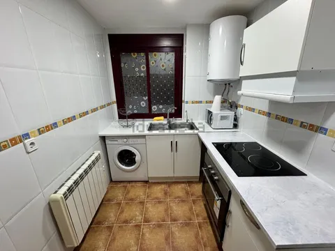 Appartement 75 m² à Magán
