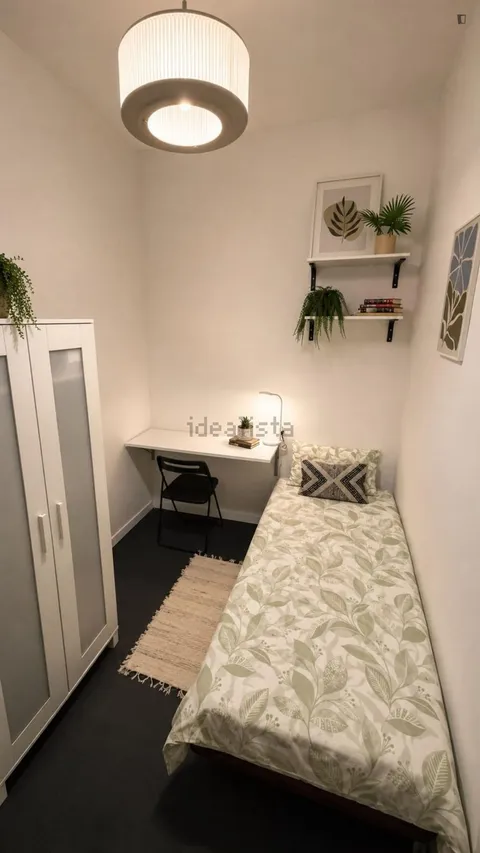 Habitació de lloguer, Barcelona (2/12)