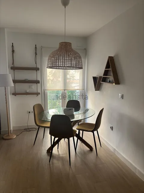 Piso de 65 m² en Sevilla