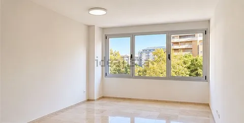 Pis de 105 m² a Sevilla (2/8)