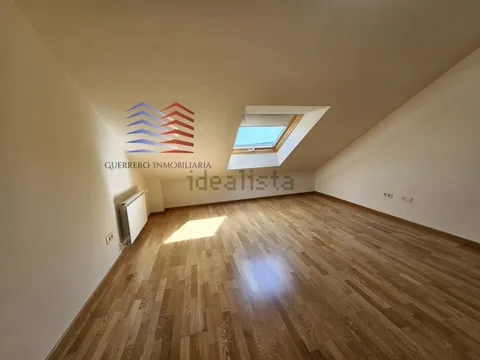 Pis de 147 m² a Ourense
