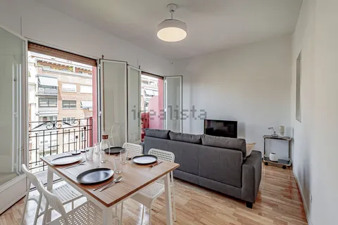 Wohnung 107 m² in Madrid (2/72)