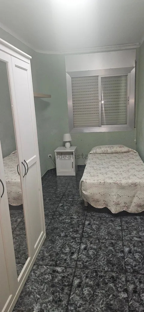 Комната в аренду, Бадалона (2/3)