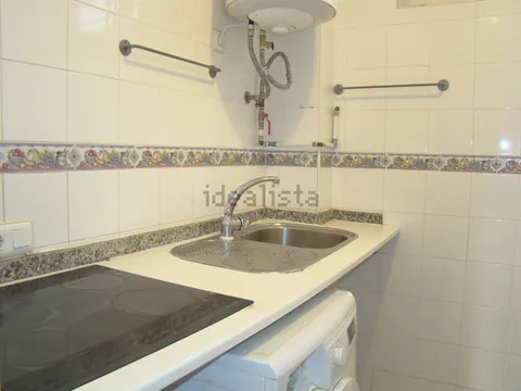 Room for rent, Seville