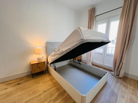 Wohnung 277 m² in Madrid