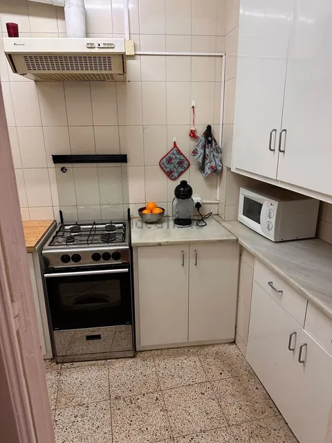 Quarto para alugar, Barcelona (4/9)