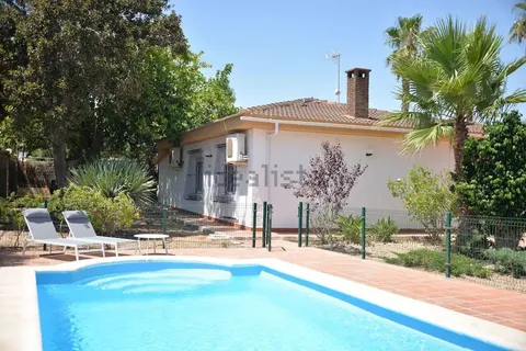Casa de 190 m² en Orihuela