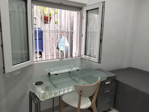 Quarto para alugar, Sevilla