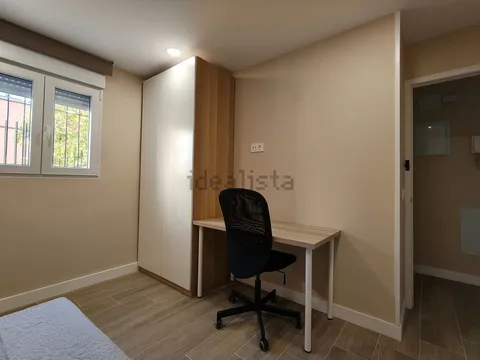 Habitación en alquiler, Madrid (3/11)