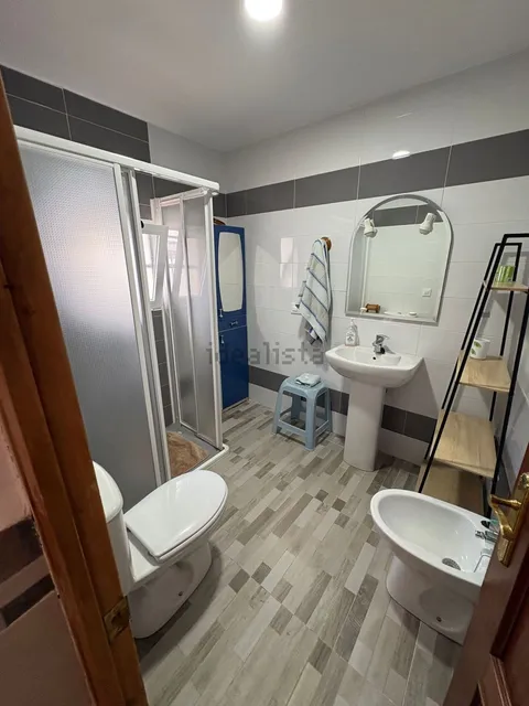 Casa de 200 m² a Abenójar
