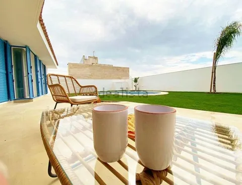Casa de 210 m² en Conil de la Frontera (4/5)