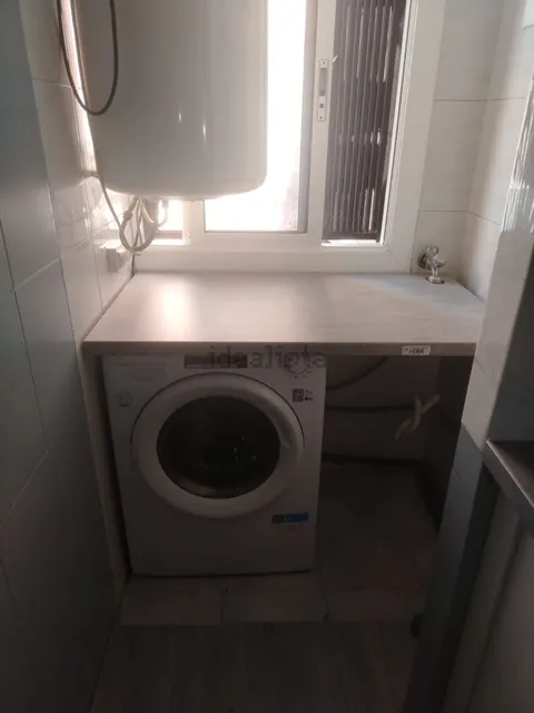 Habitació de lloguer, Santa Coloma de Gramenet (4/5)