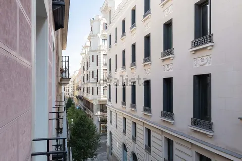 Appartamento 93 m² a Madrid