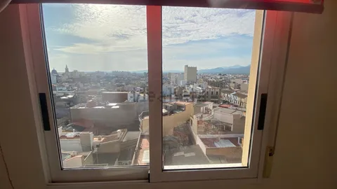 Quarto para alugar, Nules