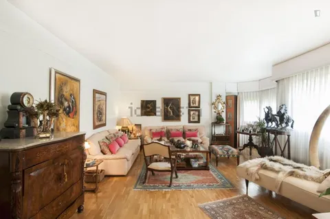 Habitació de lloguer, Madrid