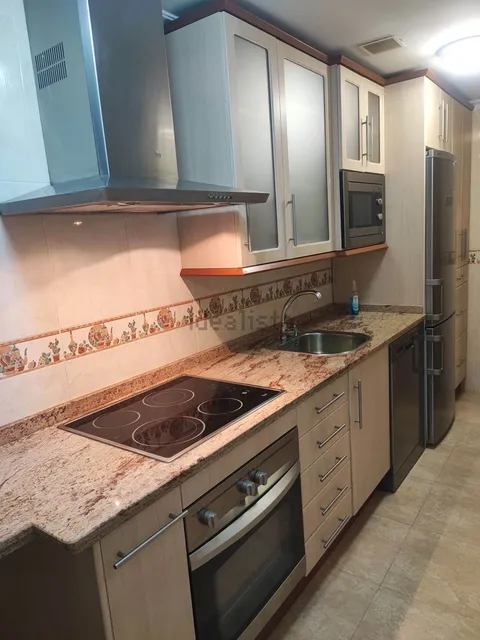 Pis de 70 m² a Castellanos de Moriscos (4/20)