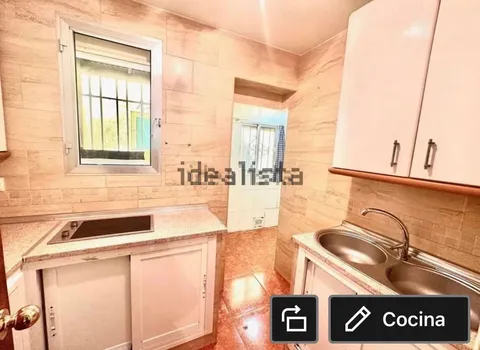 Room for rent, Seville