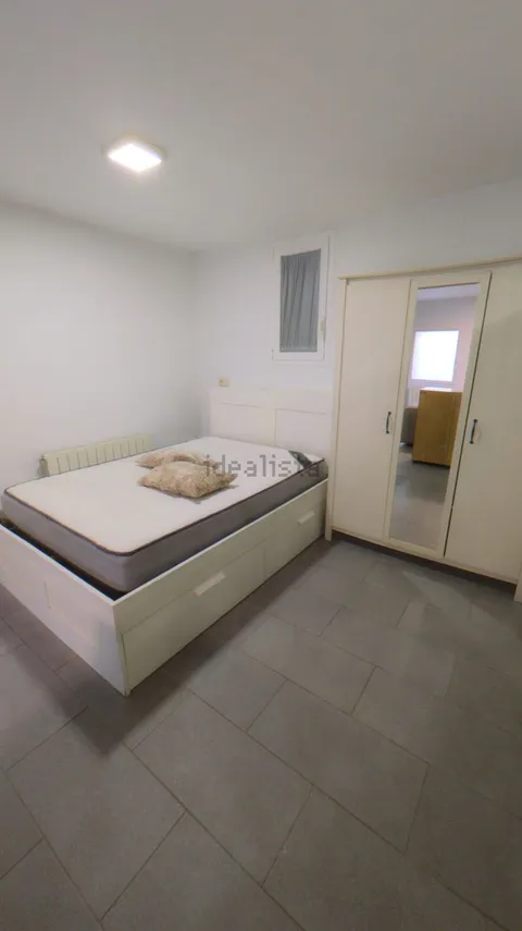 Quarto para alugar, Segovia