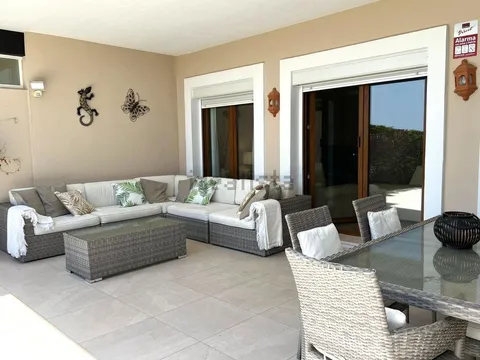 Casa de 200 m² en Estepona