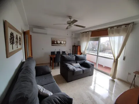 Flat 83 m² in Granada