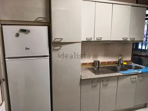 Habitació de lloguer, Madrid (3/6)
