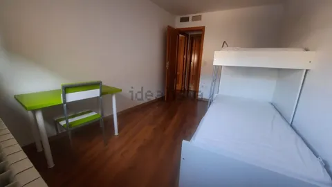 Appartement 75 m² à La Puebla de Alfindén