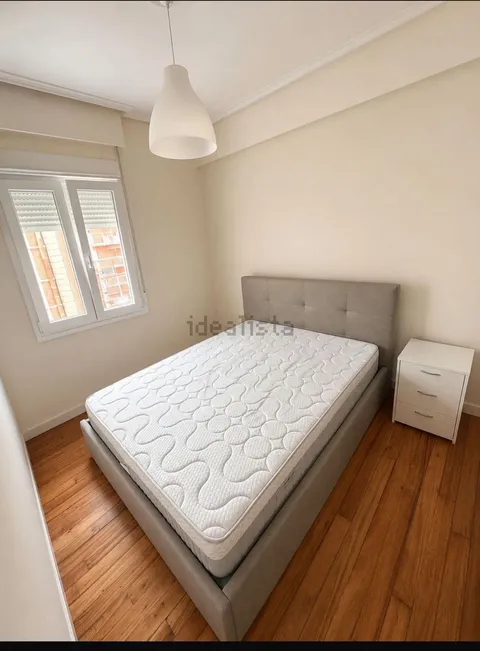 Room for rent, Bilbao (3/3)