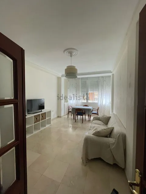 Pis de 105 m² a Sevilla (3/28)