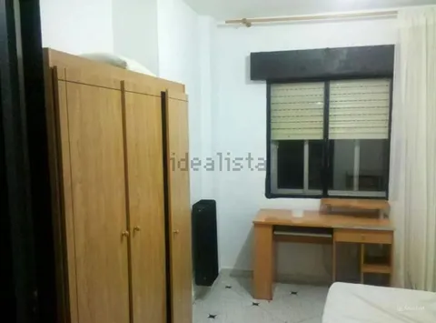 Piso de 90 m² en Granada
