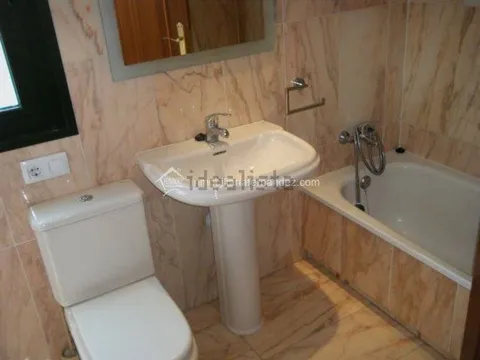 Квартира 80 м² у Cáceres