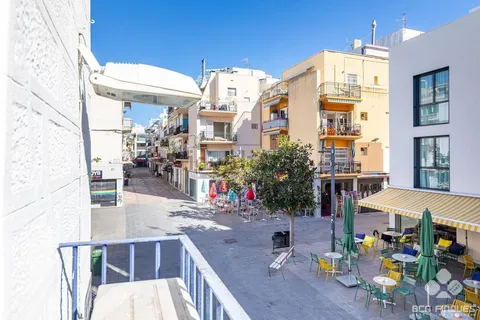 Flat 90 m² in Sitges
