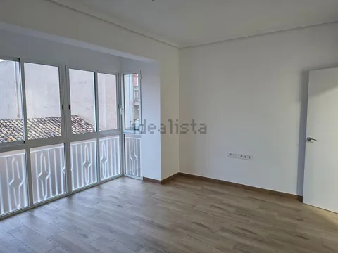 Apartamento 110 m² em Silla (2/16)
