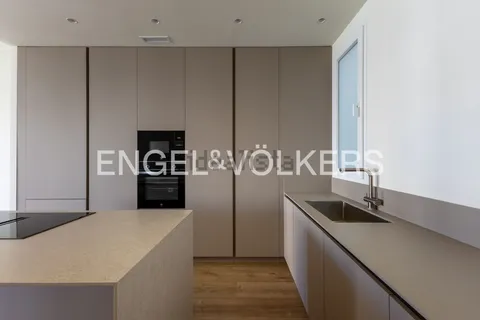 Flat 180 m² in Valencia
